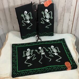 NWT Halloween Party Table Set with Dancing Skeletons - 8 Placemats and 2 Towels